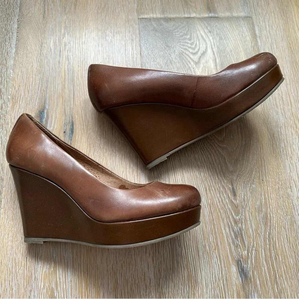 ALDO Cognac Brown Leather Platform Wedge Heel Shoes - Size 7.5